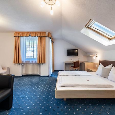 Hotel Wiedenhofer Теренто Екстериор снимка