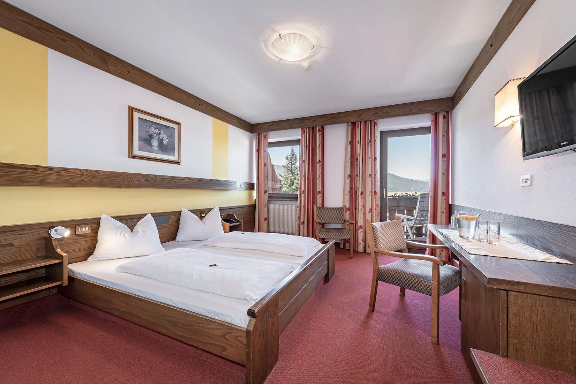 Hotel Wiedenhofer Теренто Екстериор снимка