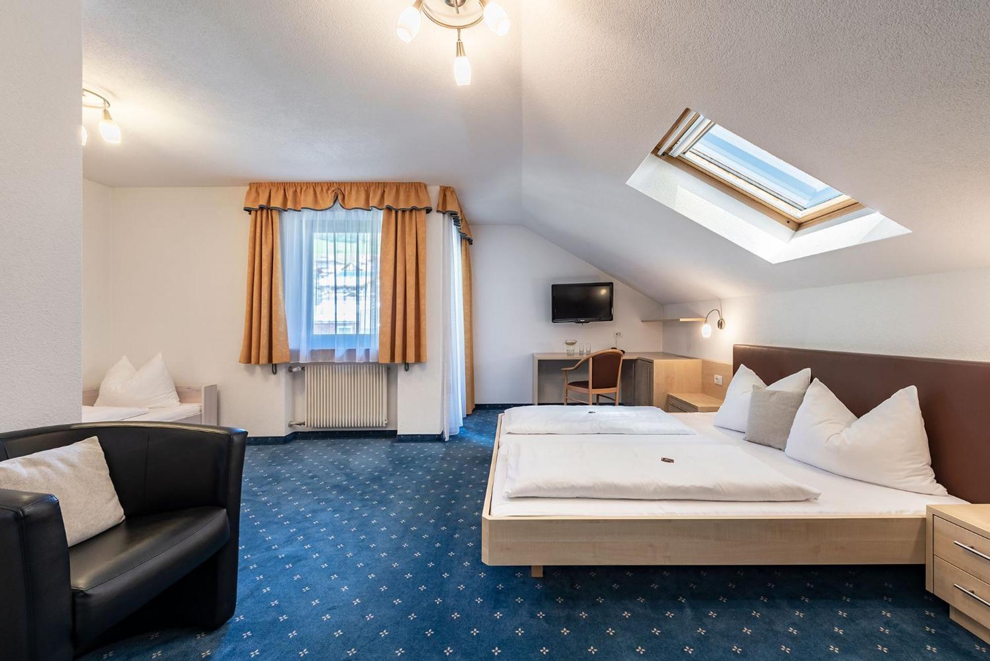 Hotel Wiedenhofer Теренто Екстериор снимка